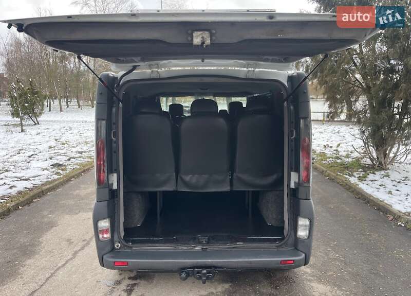Минивэн Opel Vivaro 2004 в Ровно фото 3 Минивэн Opel Vivaro 2004 в Ровно