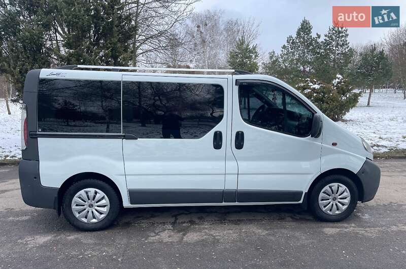 Минивэн Opel Vivaro 2004 в Ровно фото 12 Минивэн Opel Vivaro 2004 в Ровно