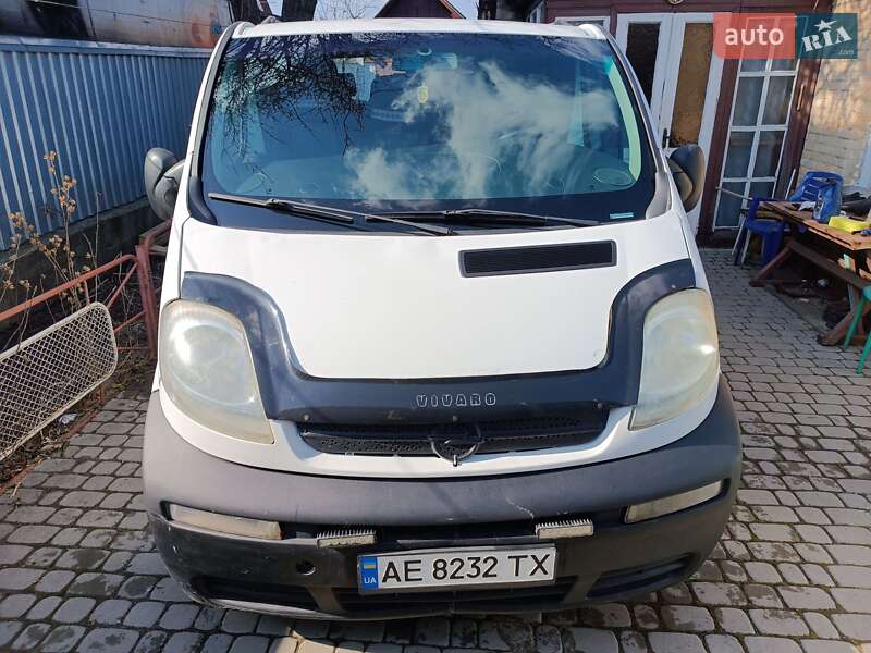 Минивэн Opel Vivaro 2004 в Черкассах