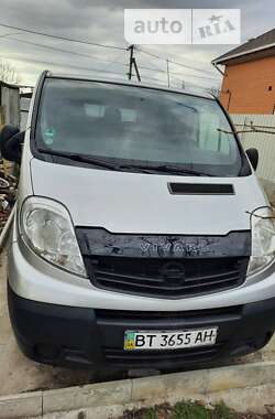 Вантажний фургон Opel Vivaro 2010 в Херсоні