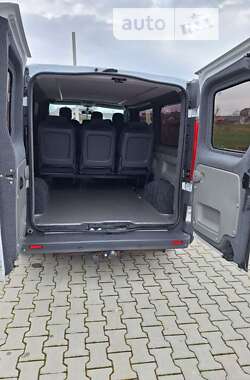 Мінівен Opel Vivaro 2012 в Івано-Франківську