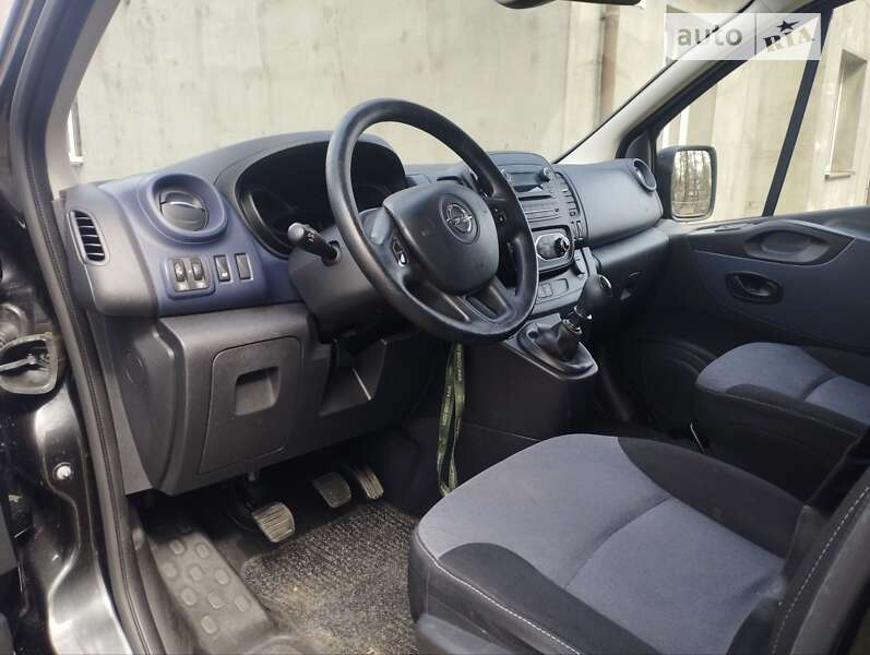 Минивэн Opel Vivaro 2015 в Ровно фото 24 Минивэн Opel Vivaro 2015 в Ровно