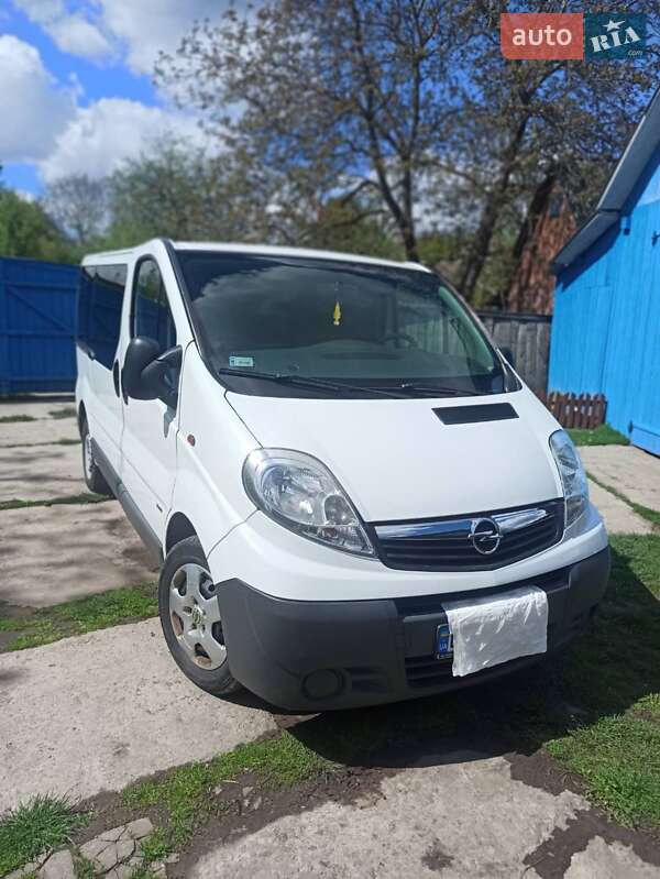 Opel Vivaro 2010