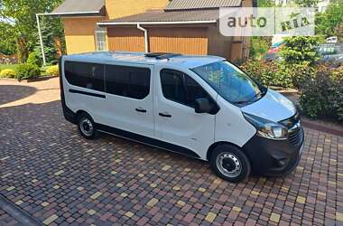 Мінівен Opel Vivaro 2016 в Кропивницькому