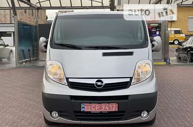 Мінівен Opel Vivaro 2014 в Рівному