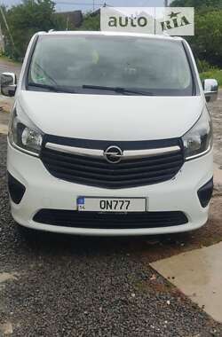 Минивэн Opel Vivaro 2016 в Турке
