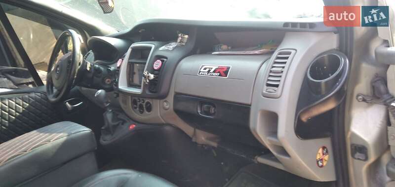 Мінівен Opel Vivaro 2014 в Кропивницькому