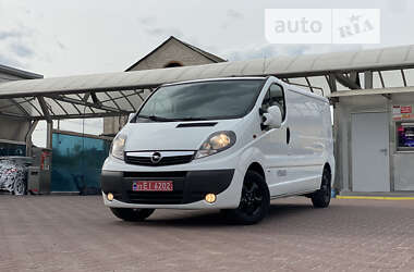 Мінівен Opel Vivaro 2014 в Рівному