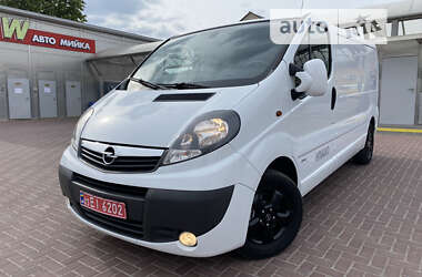 Мінівен Opel Vivaro 2014 в Рівному