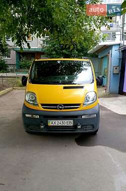 Минивэн Opel Vivaro 2004 в 