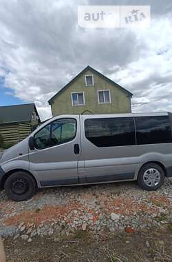 Мінівен Opel Vivaro 2005 в Бурштині