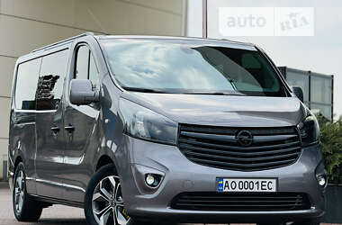 Мінівен Opel Vivaro 2014 в Мукачевому