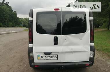 Минивэн Opel Vivaro 2004 в Луцке