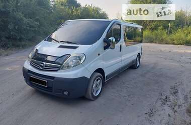 Мінівен Opel Vivaro 2006 в Кам'янському