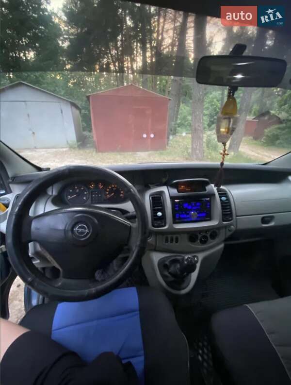 Мінівен Opel Vivaro 2002 в Львові