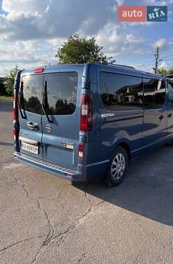 Минивэн Opel Vivaro 2017 в 