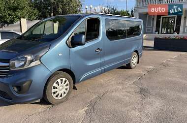 Минивэн Opel Vivaro 2017 в 