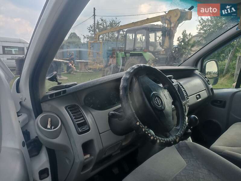 Мінівен Opel Vivaro 2006 в Тернополі