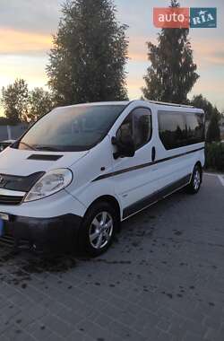 Минивэн Opel Vivaro 2008 в 