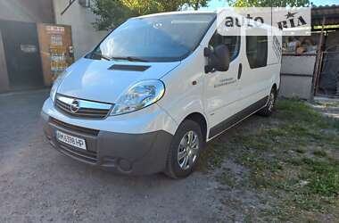 Мінівен Opel Vivaro 2013 в Звягелі