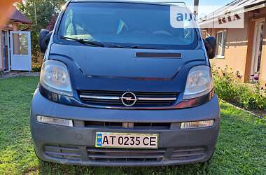 Минивэн Opel Vivaro 2001 в Снятине