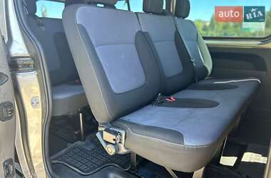Мінівен Opel Vivaro 2015 в 