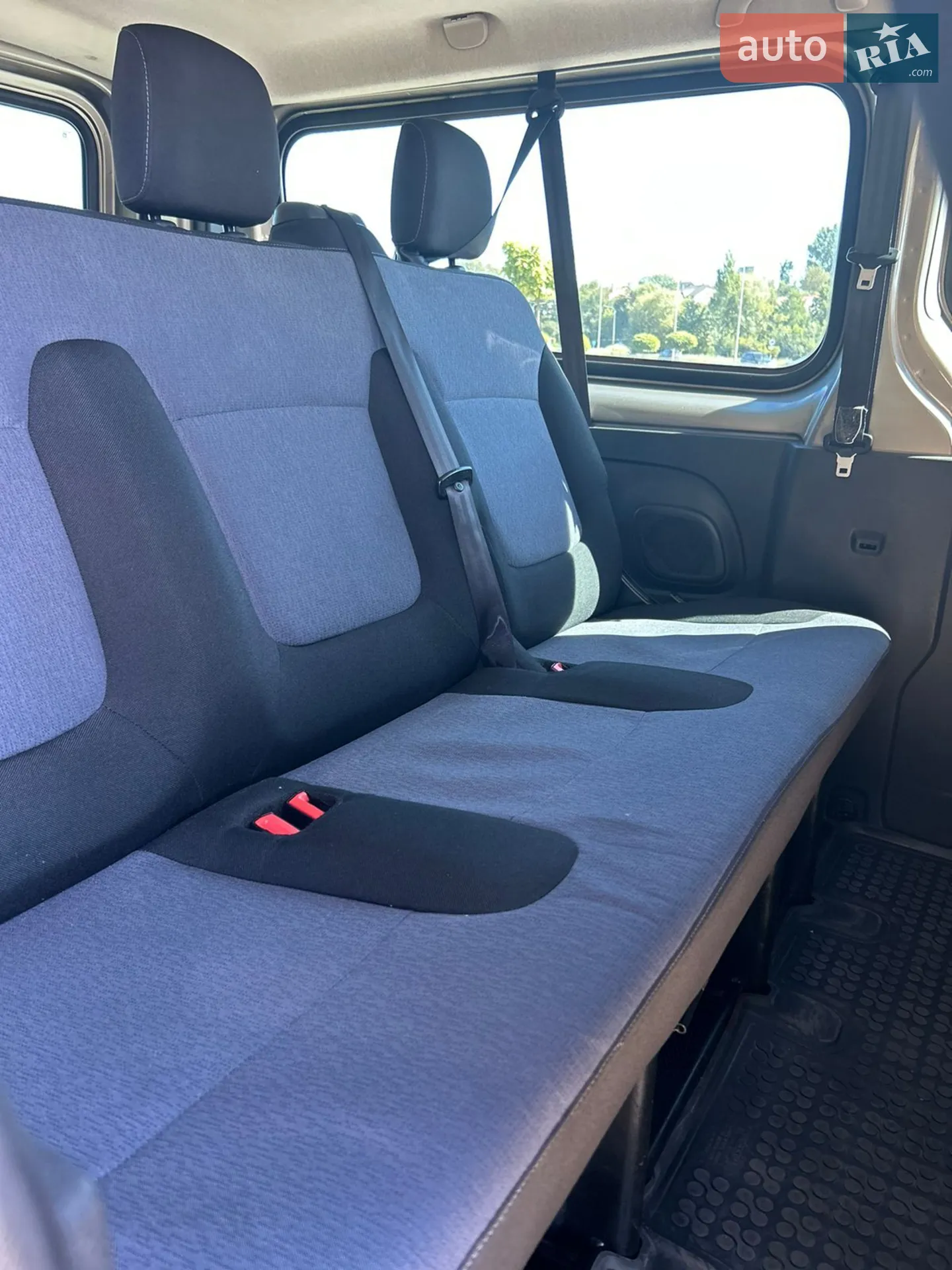 2015 Opel Vivaro - мініатюра 15