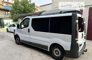 Мінівен Opel Vivaro 2004 в Одесі