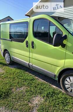 Минивэн Opel Vivaro 2002 в Залещиках