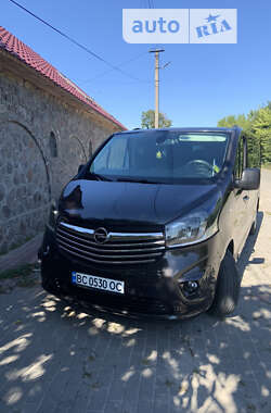 Минивэн Opel Vivaro 2016 в Радехове