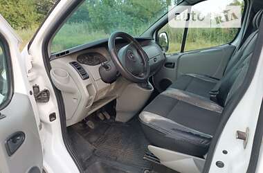 Минивэн Opel Vivaro 2005 в Мерефа