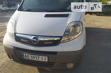 Вантажний фургон Opel Vivaro 2007 в Дніпрі