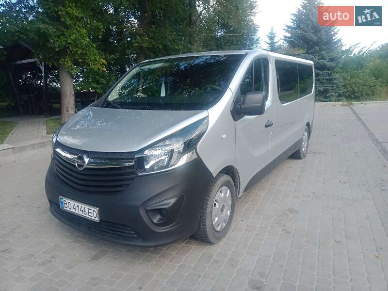 Мінівен Opel Vivaro 2018 в Тернополі