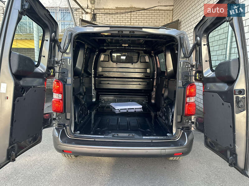 Грузовой фургон Opel Vivaro 2020 в Бердичеве