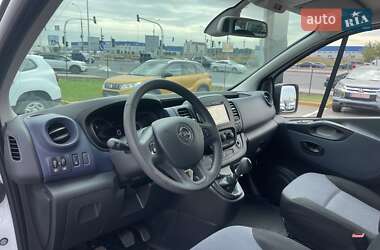 Минивэн Opel Vivaro 2019 в 