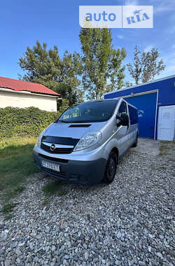 Мінівен Opel Vivaro 2013 в Ланчині