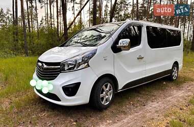 Минивэн Opel Vivaro 2016 в Житомире
