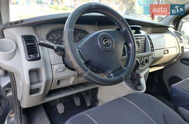 Минивэн Opel Vivaro 2005 в 