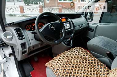 Минивэн Opel Vivaro 2005 в Баре