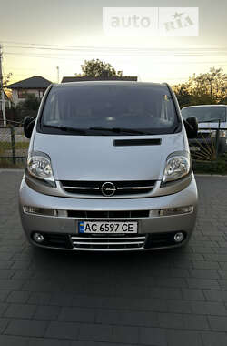 Мінівен Opel Vivaro 2004 в Ковелі