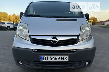 Минивэн Opel Vivaro 2006 в Лубнах