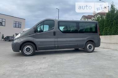 Мінівен Opel Vivaro 2012 в Рівному