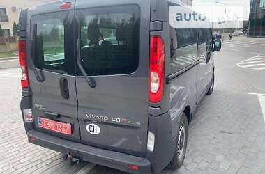 Мінівен Opel Vivaro 2012 в Рівному