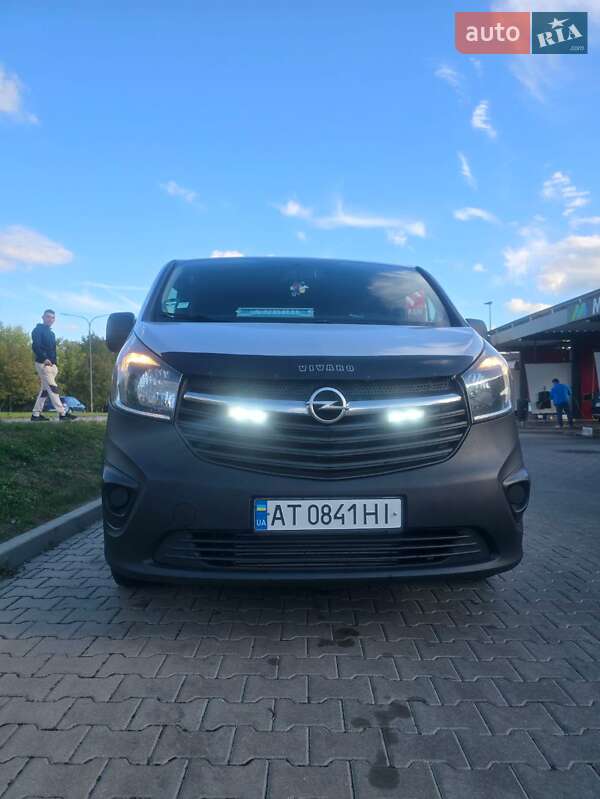 Минивэн Opel Vivaro 2014 в Богородчанах