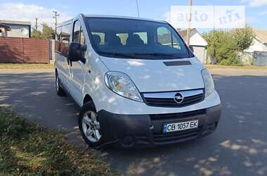 Мінівен Opel Vivaro 2007 в Мені