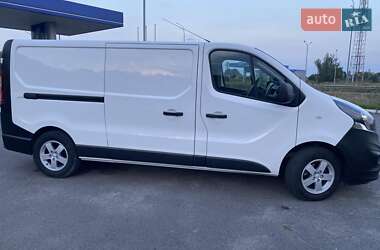 Грузовой фургон Opel Vivaro 2015 в 