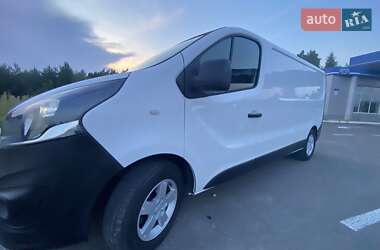 Грузовой фургон Opel Vivaro 2015 в 
