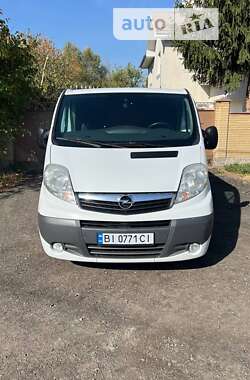 Вантажний фургон Opel Vivaro 2011 в Полтаві