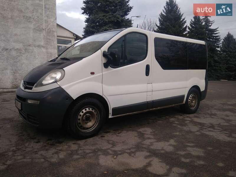 Opel Vivaro 2004