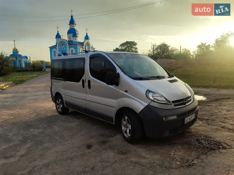Opel Vivaro 2005